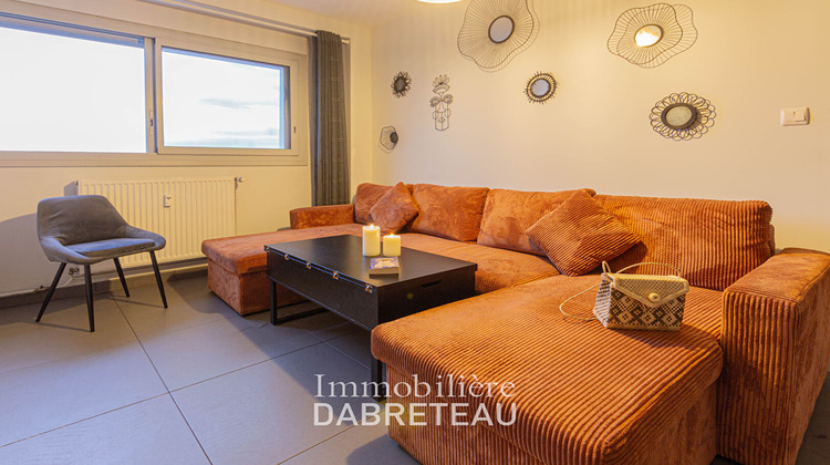Ma-Cabane - Location Appartement VENISSIEUX, 99 m²