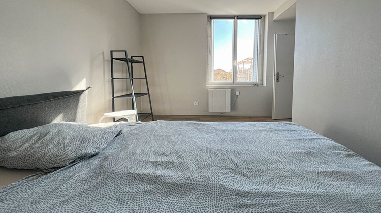 Ma-Cabane - Location Appartement VENISSIEUX, 124 m²