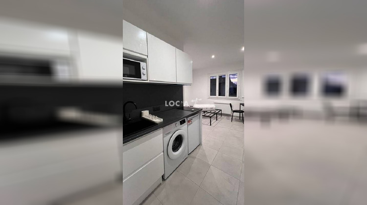 Ma-Cabane - Location Appartement Vénissieux, 20 m²