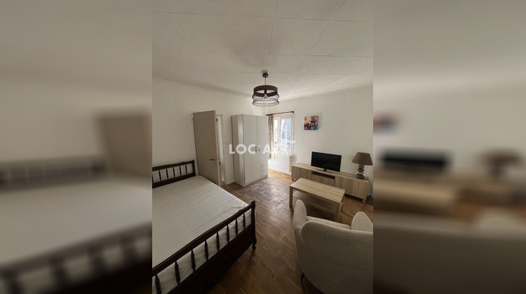 Ma-Cabane - Location Appartement Vénissieux, 28 m²