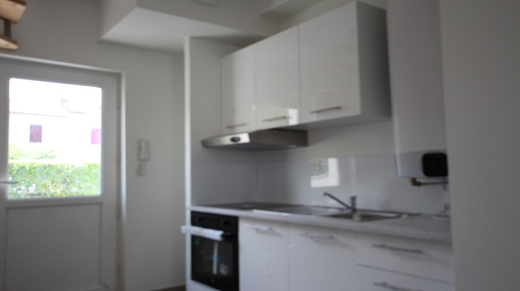 Ma-Cabane - Location Appartement VENISSIEUX, 35 m²