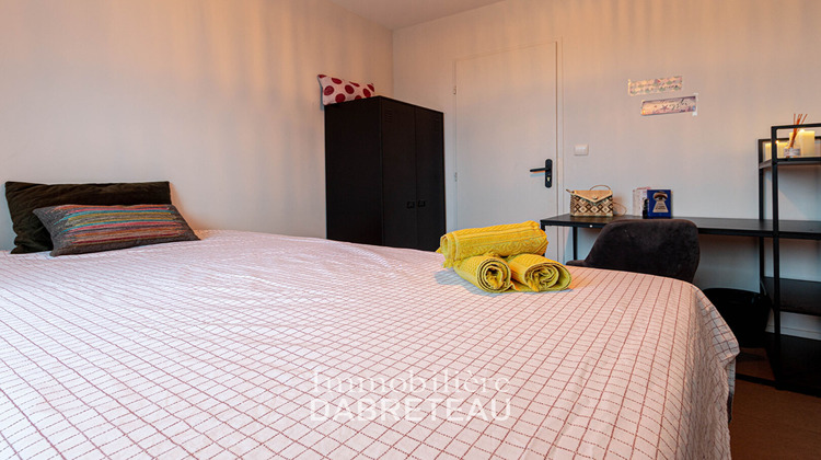 Ma-Cabane - Location Appartement VENISSIEUX, 99 m²