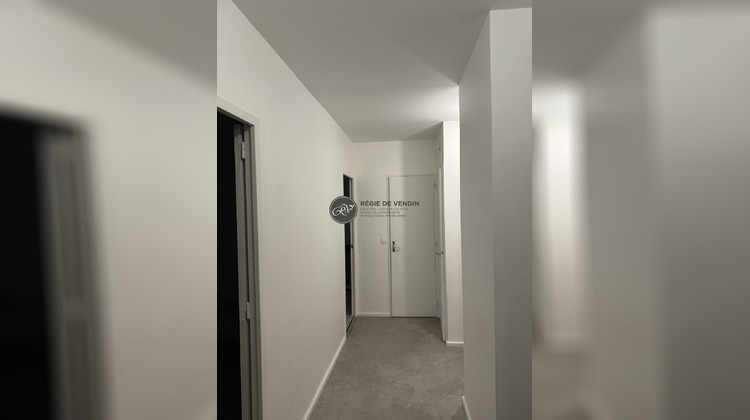 Ma-Cabane - Location Appartement Vénissieux, 61 m²