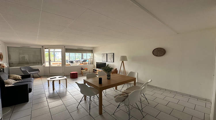 Ma-Cabane - Location Appartement VENISSIEUX, 85 m²