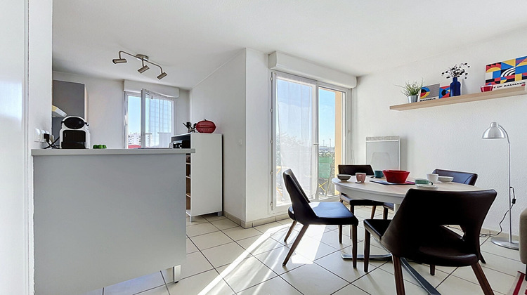 Ma-Cabane - Location Appartement VENISSIEUX, 57 m²