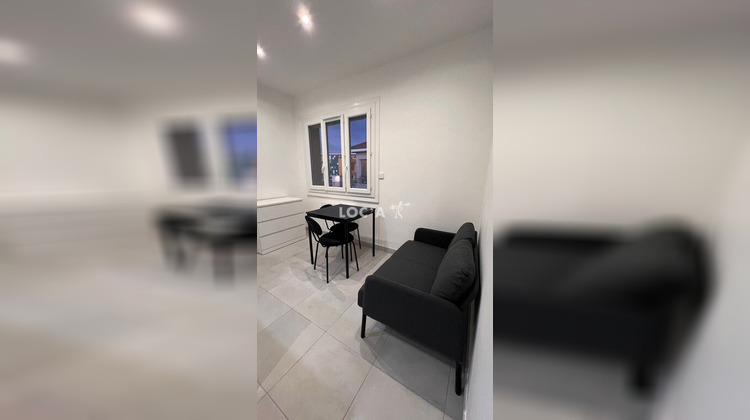 Ma-Cabane - Location Appartement Vénissieux, 27 m²