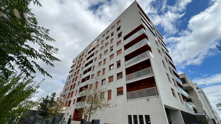 Ma-Cabane - Location Appartement VENISSIEUX, 99 m²