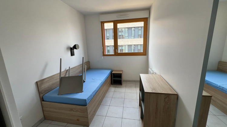 Ma-Cabane - Location Appartement VENISSIEUX, 99 m²