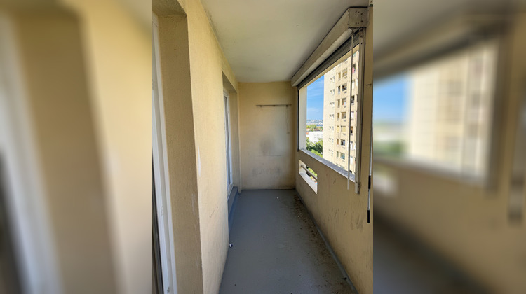 Ma-Cabane - Location Appartement VENISSIEUX, 76 m²