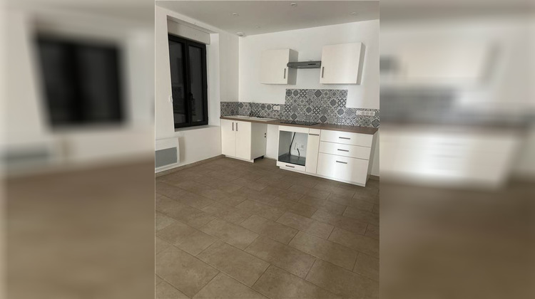 Ma-Cabane - Location Appartement Verclause, 81 m²