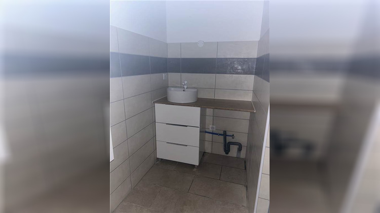 Ma-Cabane - Location Appartement Verclause, 81 m²