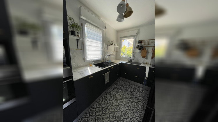 Ma-Cabane - Location Appartement VERN-SUR-SEICHE, 77 m²