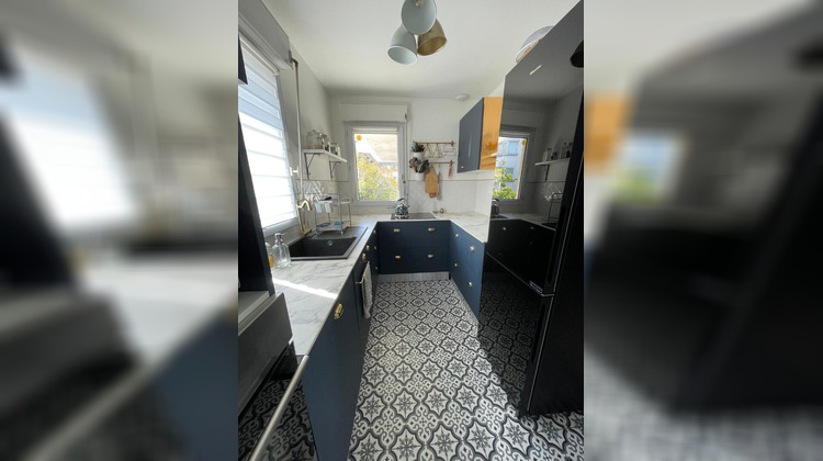 Ma-Cabane - Location Appartement VERN-SUR-SEICHE, 77 m²