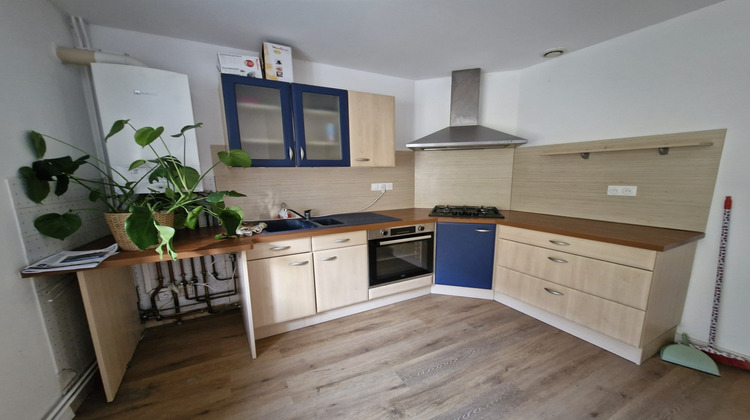 Ma-Cabane - Location Appartement Vernaison, 70 m²