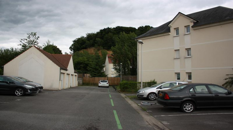 Ma-Cabane - Location Appartement VERNEUIL-EN-HALATTE, 42 m²