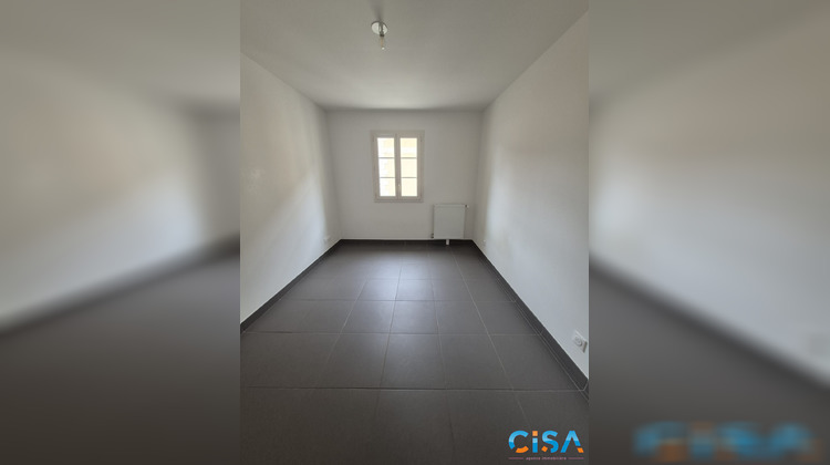 Ma-Cabane - Location Appartement Verneuil-en-Halatte, 54 m²