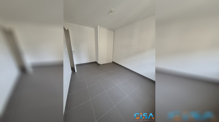 Ma-Cabane - Location Appartement Verneuil-en-Halatte, 54 m²