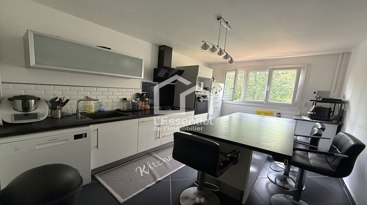 Ma-Cabane - Location Appartement VERNEUIL-SUR-SEINE, 91 m²