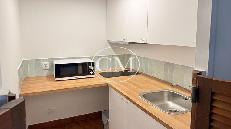 Ma-Cabane - Location Appartement VERSAILLES, 30 m²