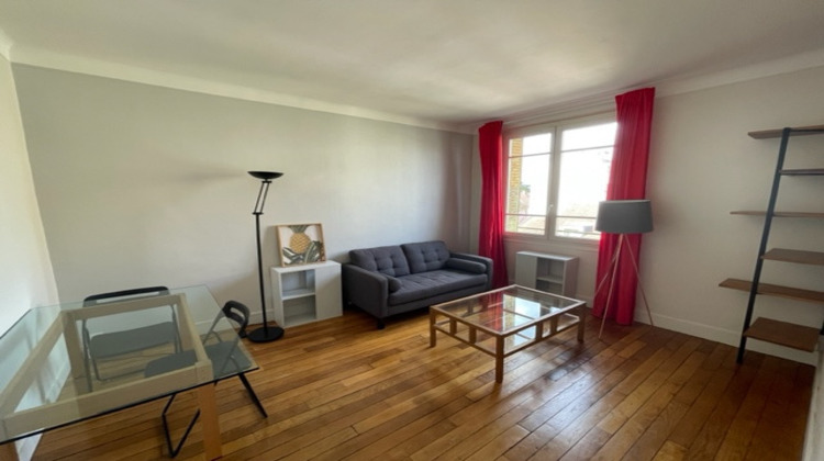 Ma-Cabane - Location Appartement VERSAILLES, 39 m²