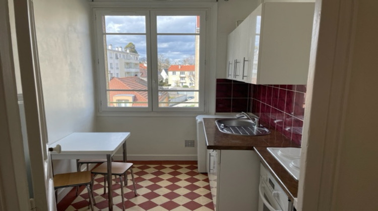 Ma-Cabane - Location Appartement VERSAILLES, 39 m²