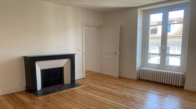 Ma-Cabane - Location Appartement VERSAILLES, 47 m²