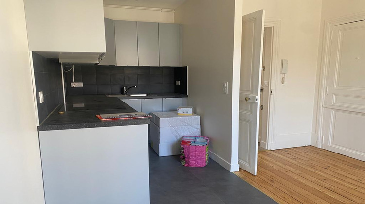 Ma-Cabane - Location Appartement VERSAILLES, 47 m²