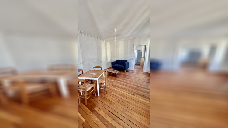 Ma-Cabane - Location Appartement VERSAILLES, 43 m²