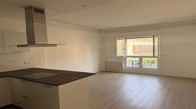Ma-Cabane - Location Appartement VERSAILLES, 50 m²