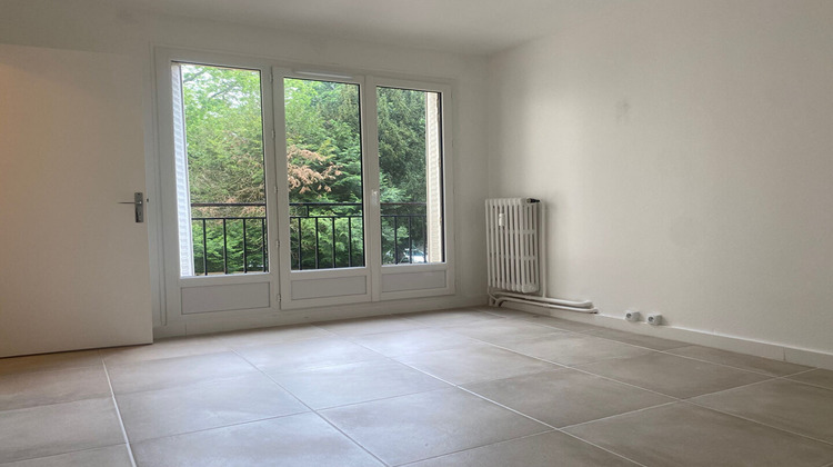 Ma-Cabane - Location Appartement VERSAILLES, 27 m²