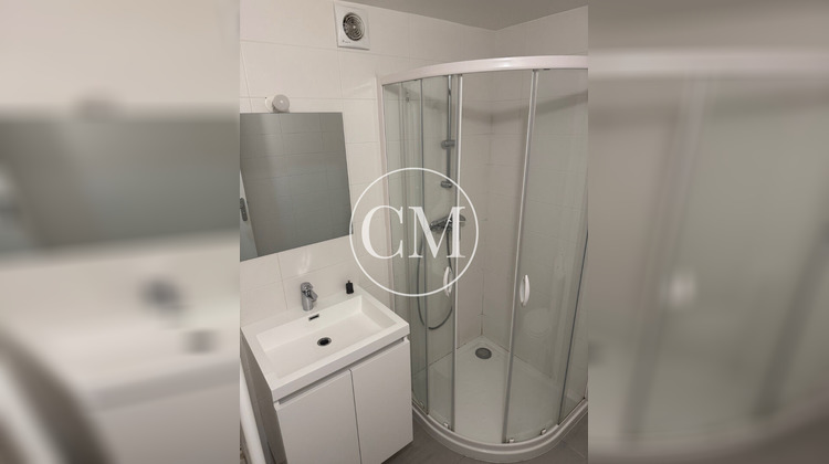 Ma-Cabane - Location Appartement VERSAILLES, 37 m²