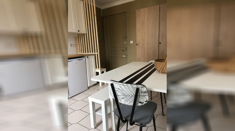 Ma-Cabane - Location Appartement VERSAILLES, 28 m²