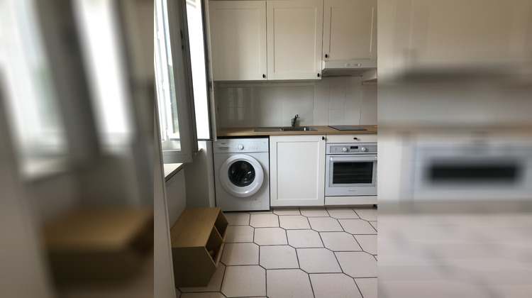 Ma-Cabane - Location Appartement VERSAILLES, 28 m²
