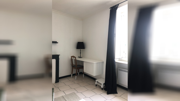 Ma-Cabane - Location Appartement VERSAILLES, 28 m²