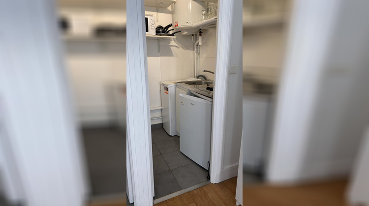 Ma-Cabane - Location Appartement VERSAILLES, 23 m²
