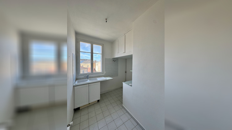 Ma-Cabane - Location Appartement VERSAILLES, 71 m²