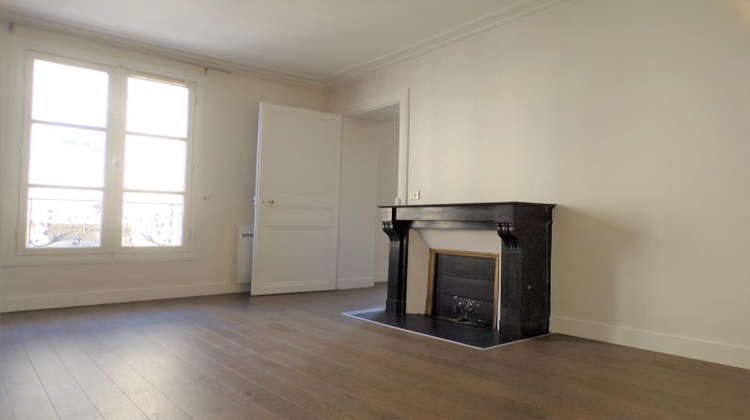 Ma-Cabane - Location Appartement VERSAILLES, 40 m²