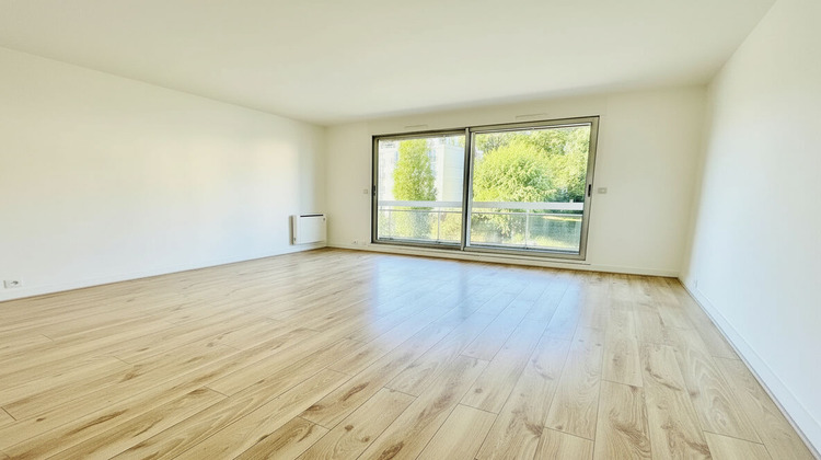 Ma-Cabane - Location Appartement VERSAILLES, 84 m²