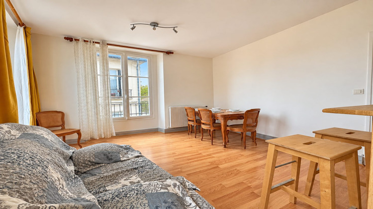 Ma-Cabane - Location Appartement Versailles, 35 m²