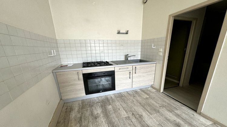 Ma-Cabane - Location Appartement VESOUL, 50 m²