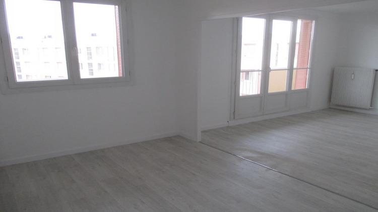 Ma-Cabane - Location Appartement VESOUL, 67 m²