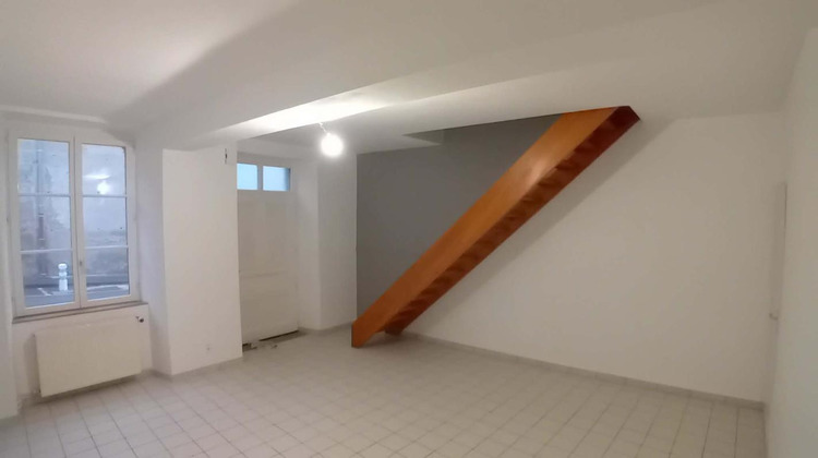 Ma-Cabane - Location Appartement VESOUL, 62 m²