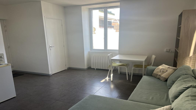 Ma-Cabane - Location Appartement VESOUL, 30 m²