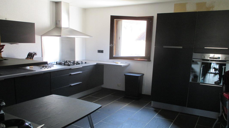 Ma-Cabane - Location Appartement VESOUL, 73 m²
