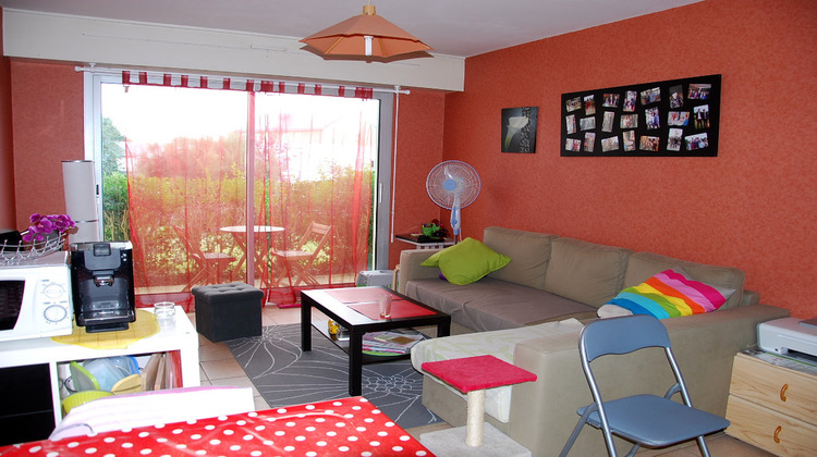 Ma-Cabane - Location Appartement VEZIN-LE-COQUET, 35 m²