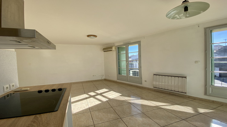 Ma-Cabane - Location Appartement Vias, 40 m²