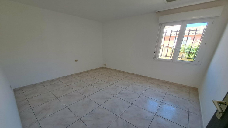 Ma-Cabane - Location Appartement VIAS, 91 m²