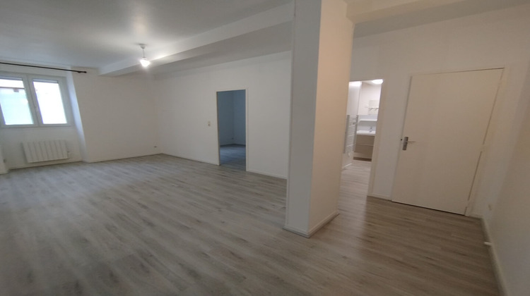 Ma-Cabane - Location Appartement VIBRAYE, 53 m²