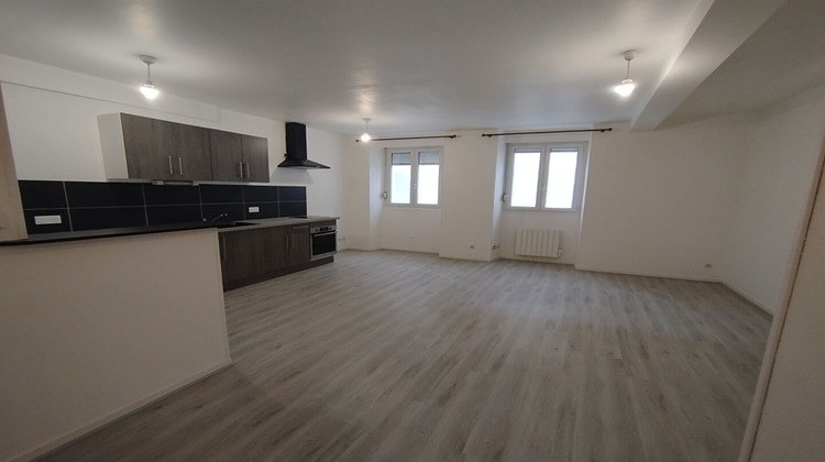 Ma-Cabane - Location Appartement VIBRAYE, 53 m²