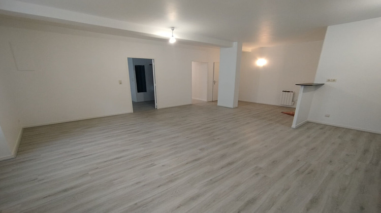 Ma-Cabane - Location Appartement VIBRAYE, 53 m²
